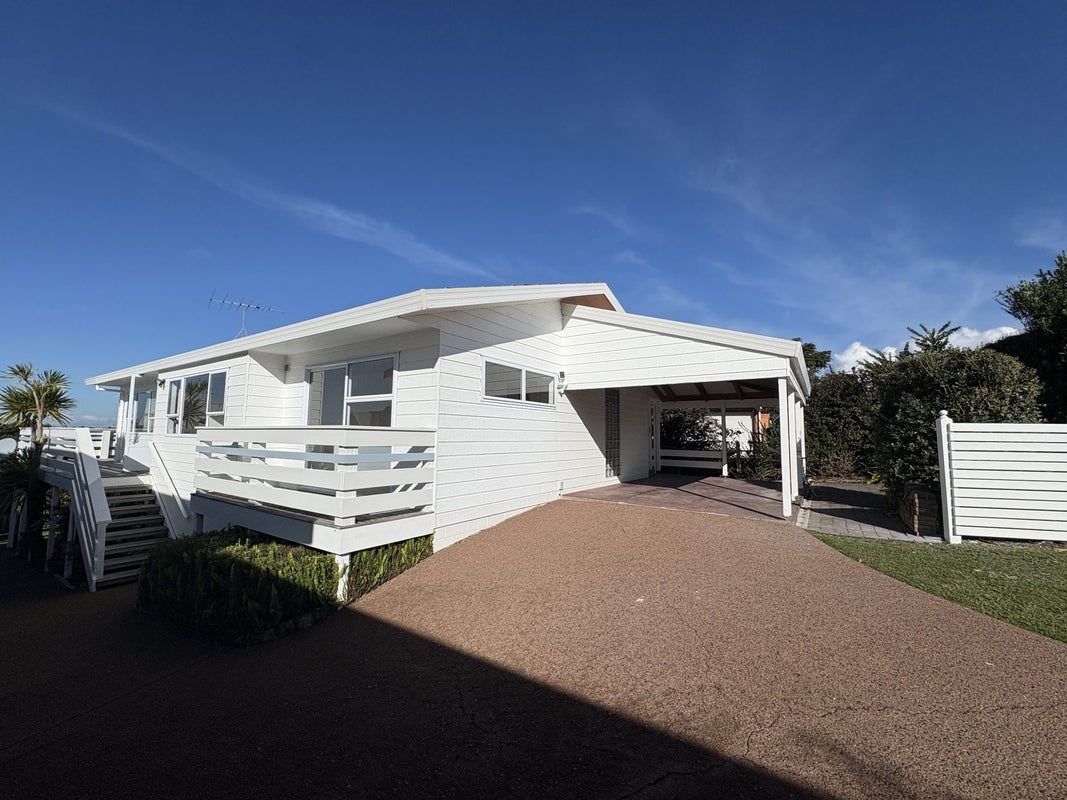16 Arohia Place, Snells Beach, Snells Beach - Carousel 2