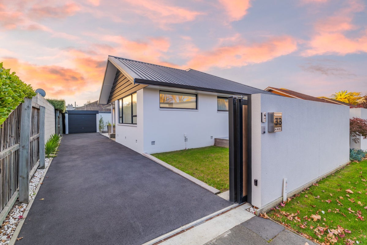 33 Church Lane, Merivale, Christchurch - Carousel 26