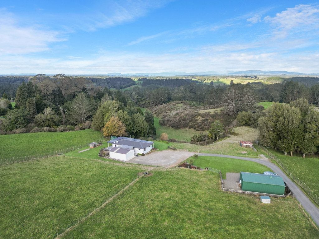 670 Kapukapu Road, Rotorua - Carousel 1