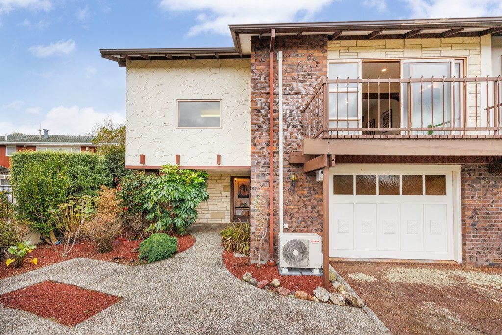 47 Dittmer Drive, Awapuni, Palmerston North - Carousel 1
