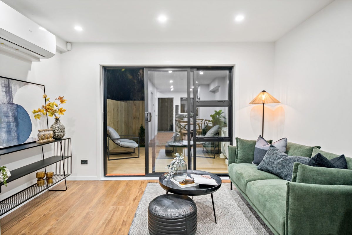12/65 Stottholm Road, Titirangi, Auckland - Carousel 2
