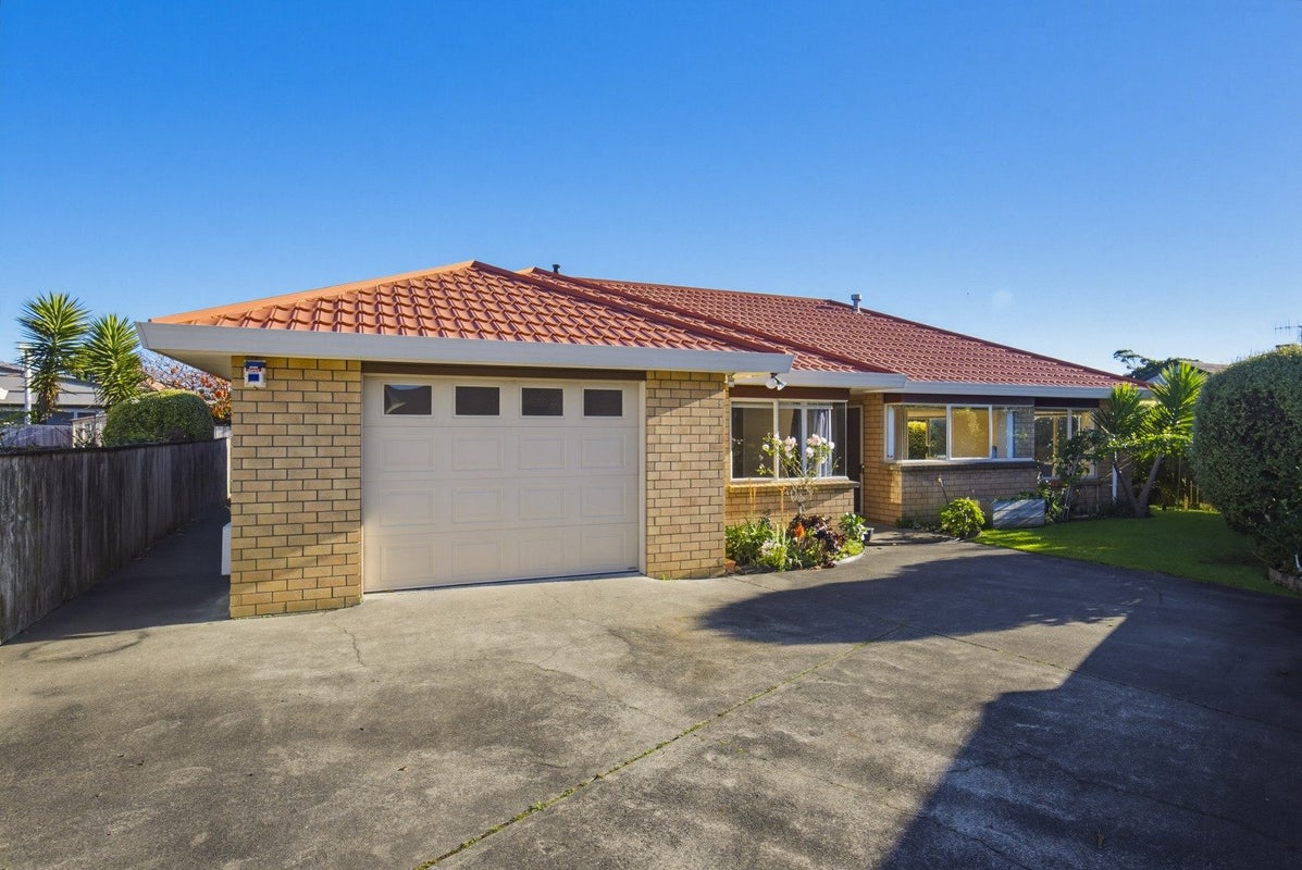 93A Cedar Drive, Paraparaumu Beach, Paraparaumu - Carousel 1