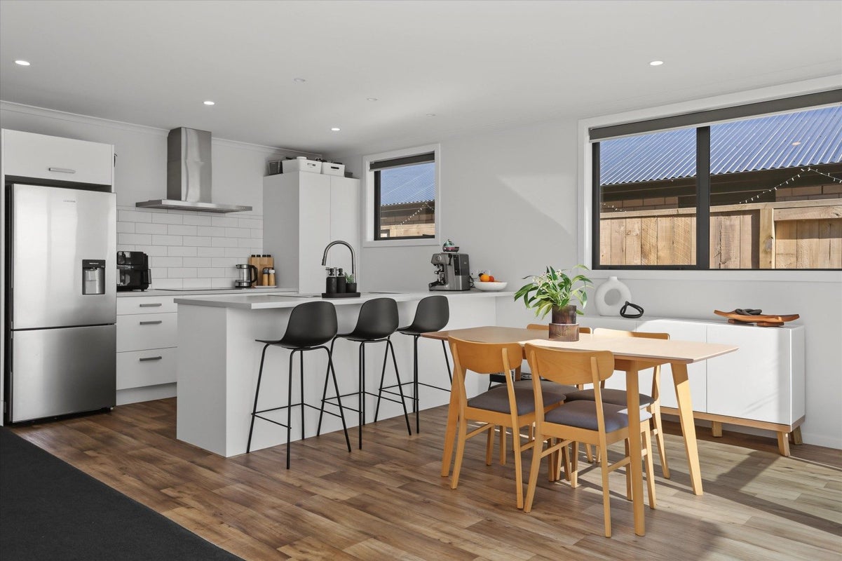 3 Oioi Lane, Poike, Tauranga - Carousel 2