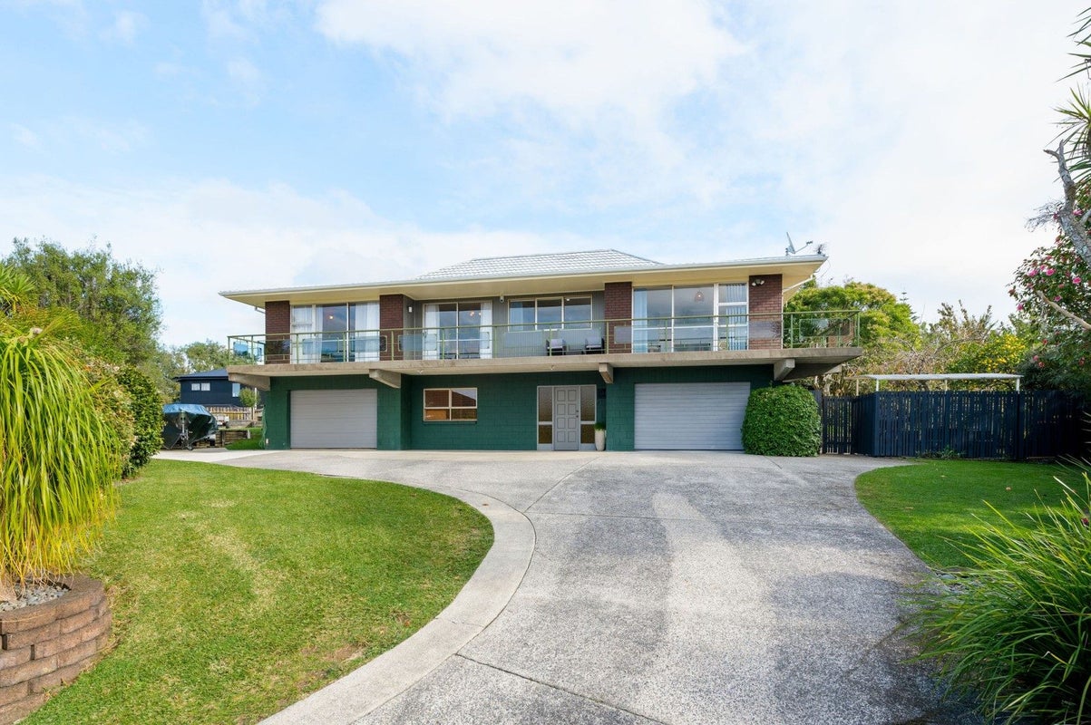 120 Maeroa Road, Maeroa, Hamilton - Carousel 1