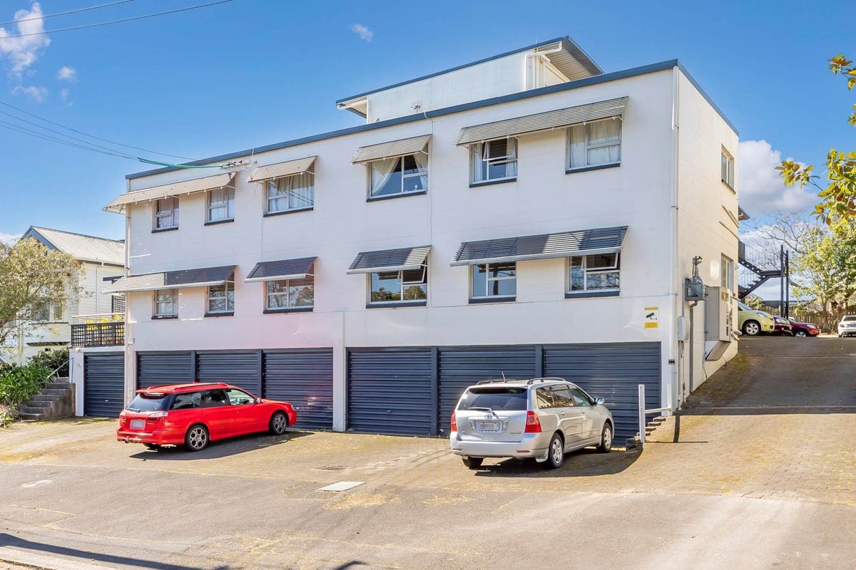 1/11 Balfour Road, Parnell, Auckland - Carousel 2