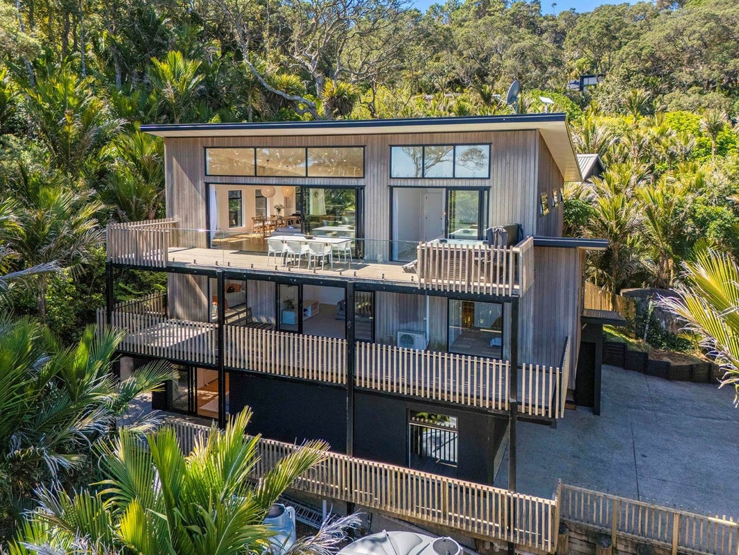 167 Motutara Road, Muriwai Beach, Rodney - Carousel 47