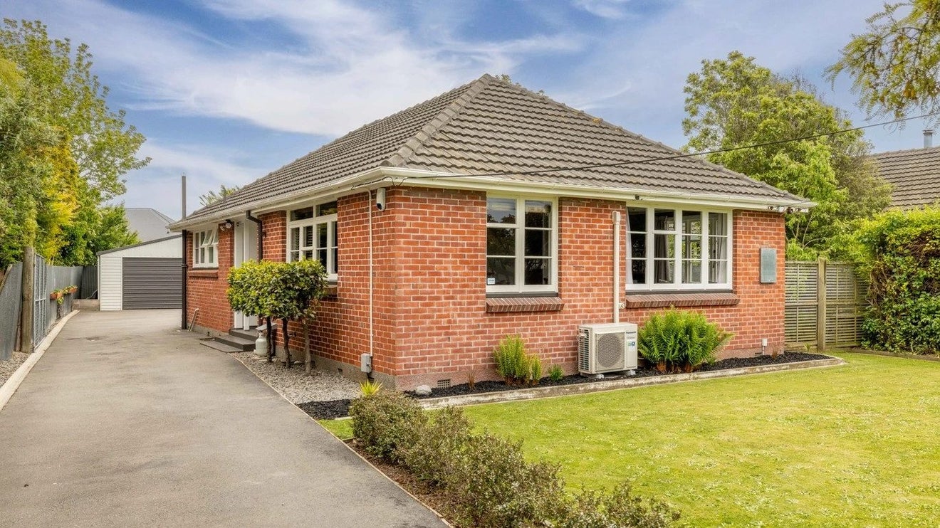 45 Joy Street, Shirley, Christchurch - Carousel 1