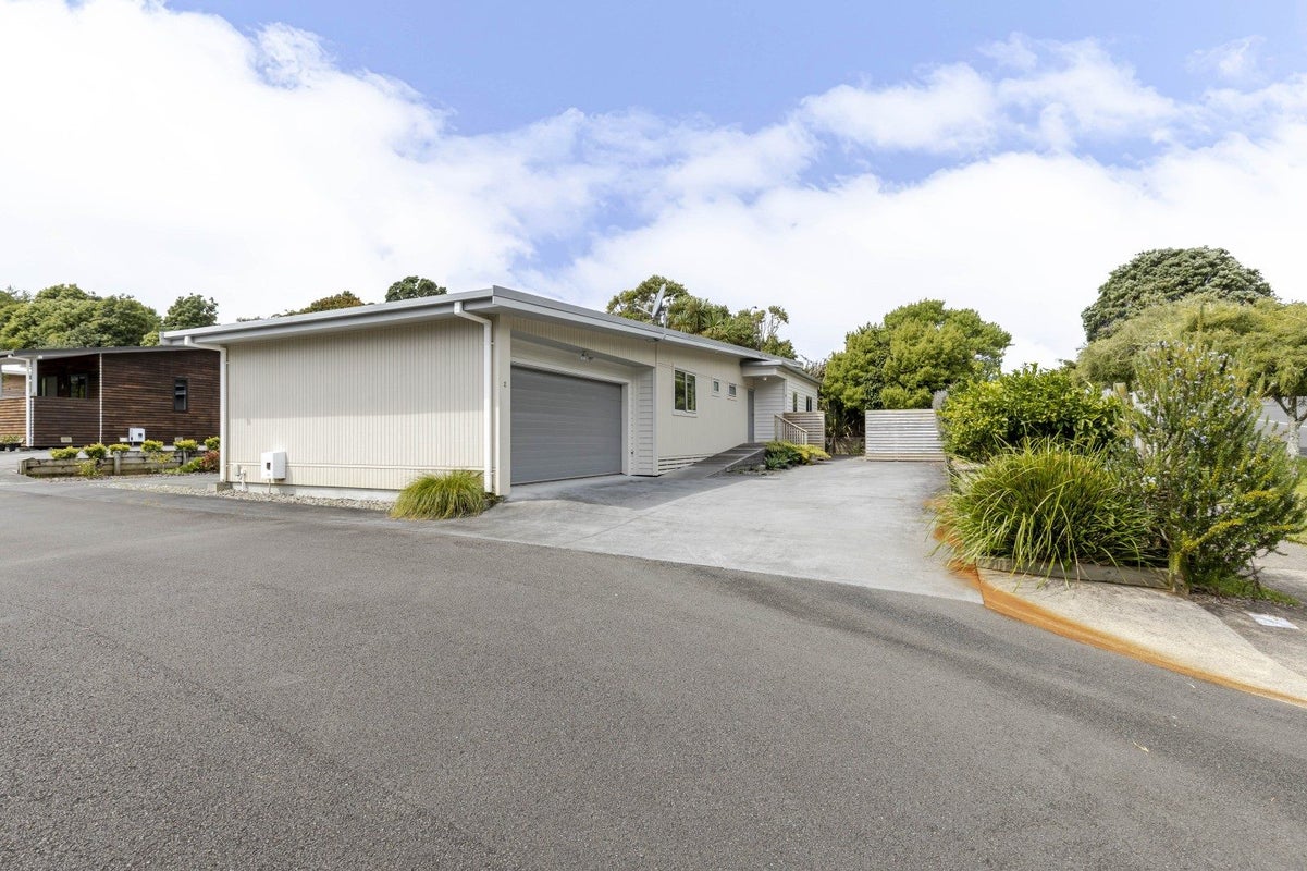 2 John Mana Way, Marfell, New Plymouth - Carousel 31