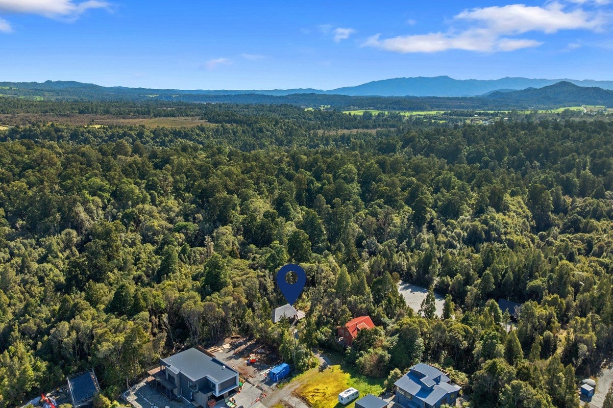 11 Brownlee Drive, Moana, Moana - Carousel 24