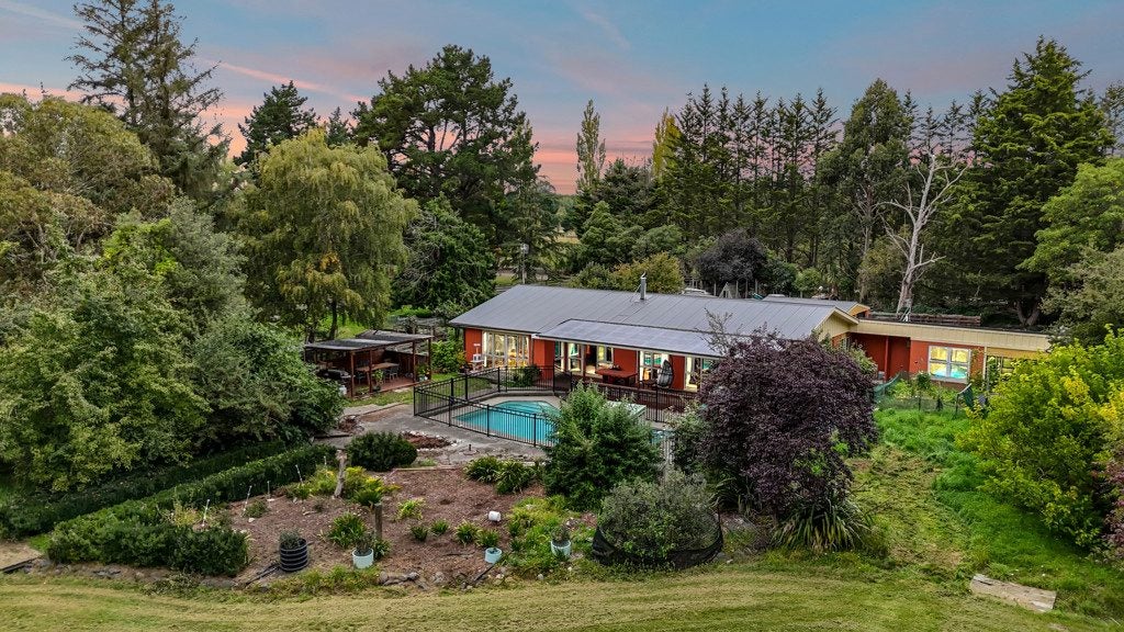 232 Whites Road, Ohoka, Kaiapoi - Carousel 1