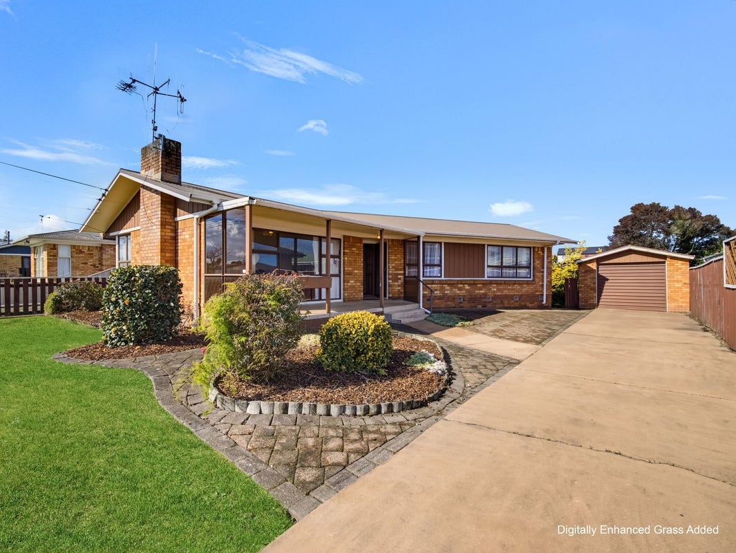 107 Mount View Road, Melville, Hamilton - Carousel 1