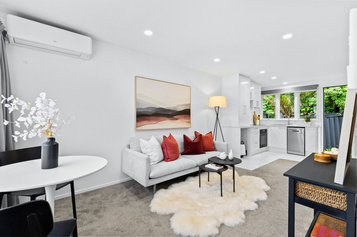 2/67 Second Avenue, Kingsland, Auckland - Carousel 1
