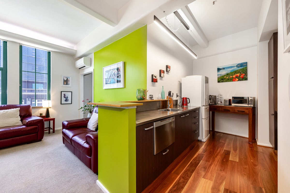 6/182 Wakefield Street, Te Aro, Wellington - Carousel 2