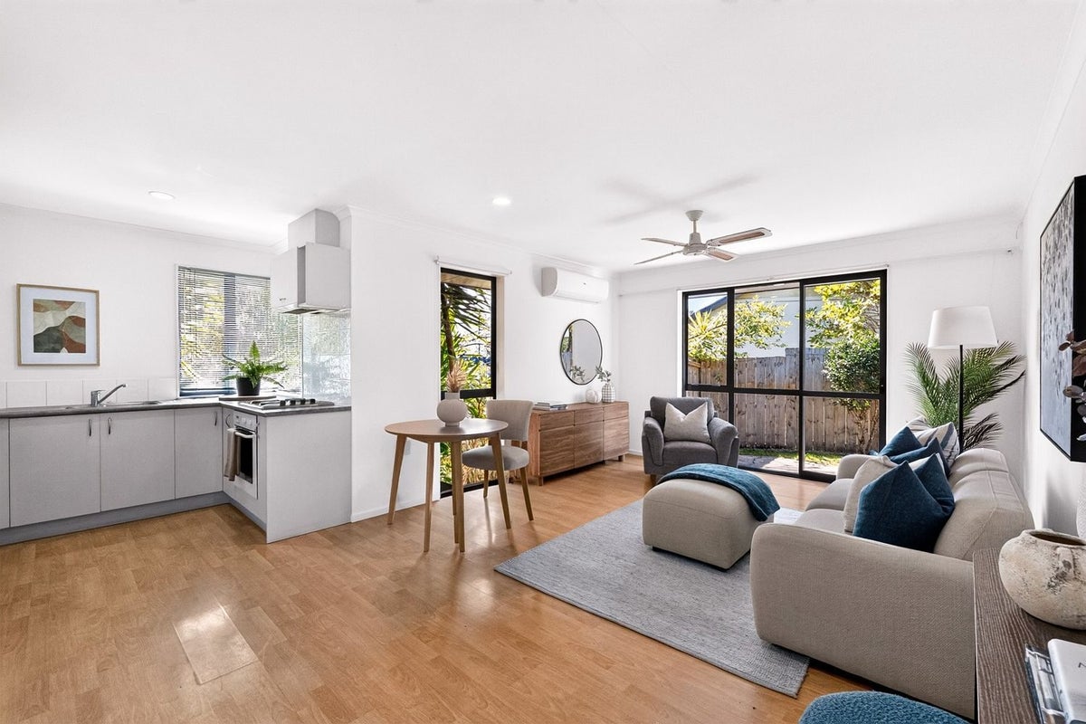 6 Red Oak Place, Schnapper Rock, North Shore City, Auckland - Carousel 1