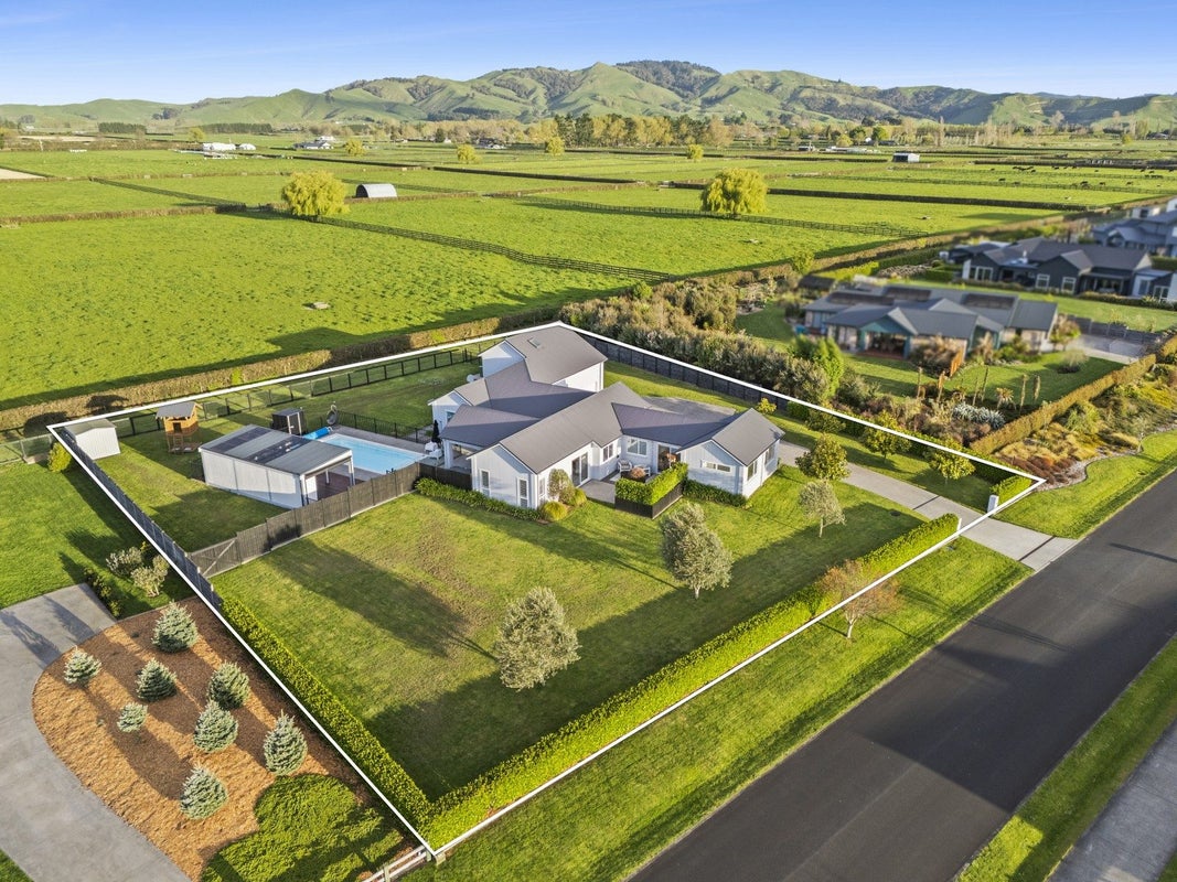 35 Whare Marama Drive, Leamington, Cambridge - Carousel 26