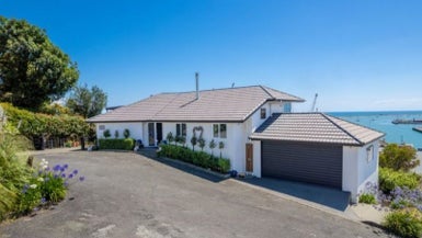 68 Queens Road, Stepneyville, Nelson - Carousel 1