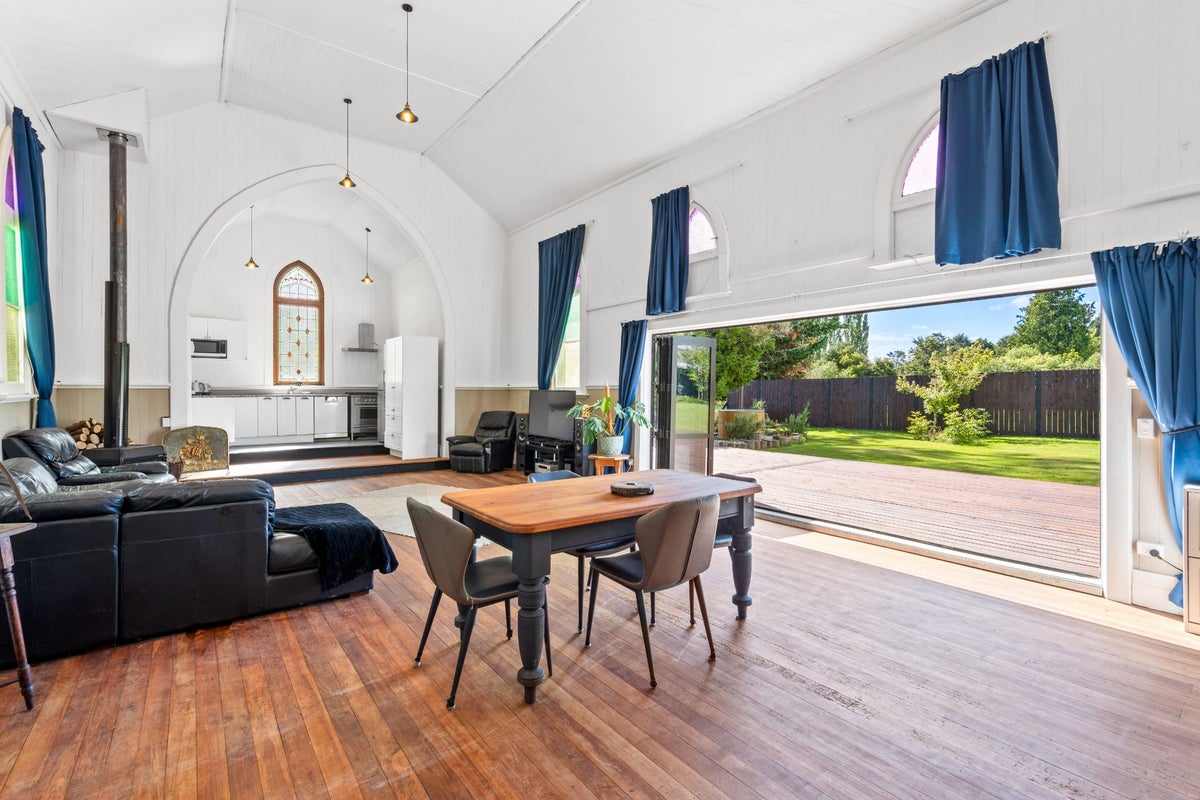 907 Tuapeka Mouth Road, TUAPEKA MOUTH, BALCLUTHA - Carousel 2