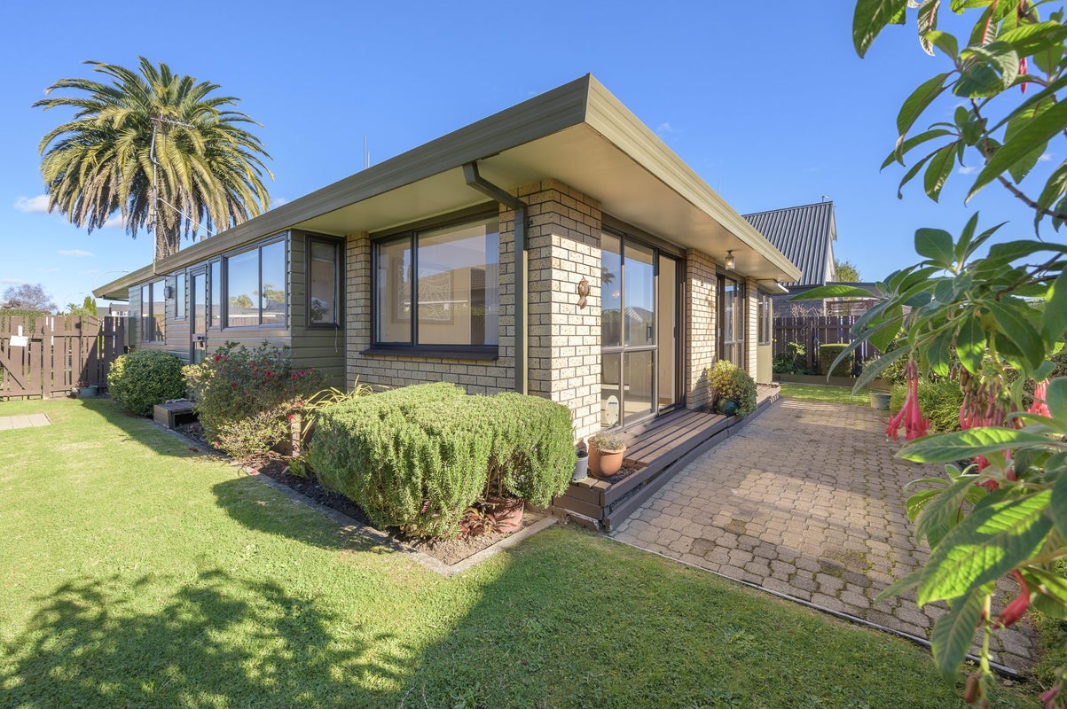 27 Waratah Street, Matua, Tauranga - Carousel 1