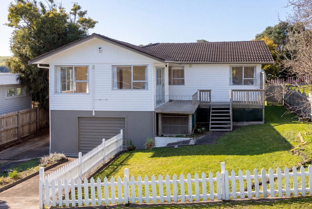 19 Cotton Street, Saint Johns, Auckland - Carousel 2