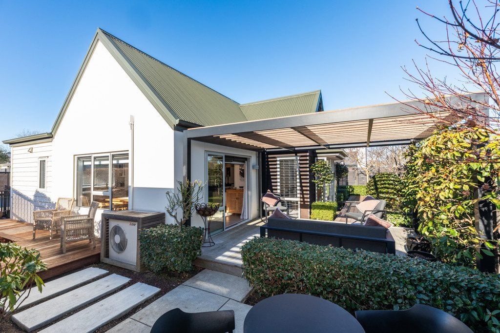 13 Plynlimon Road, Fendalton, Christchurch - Carousel 25