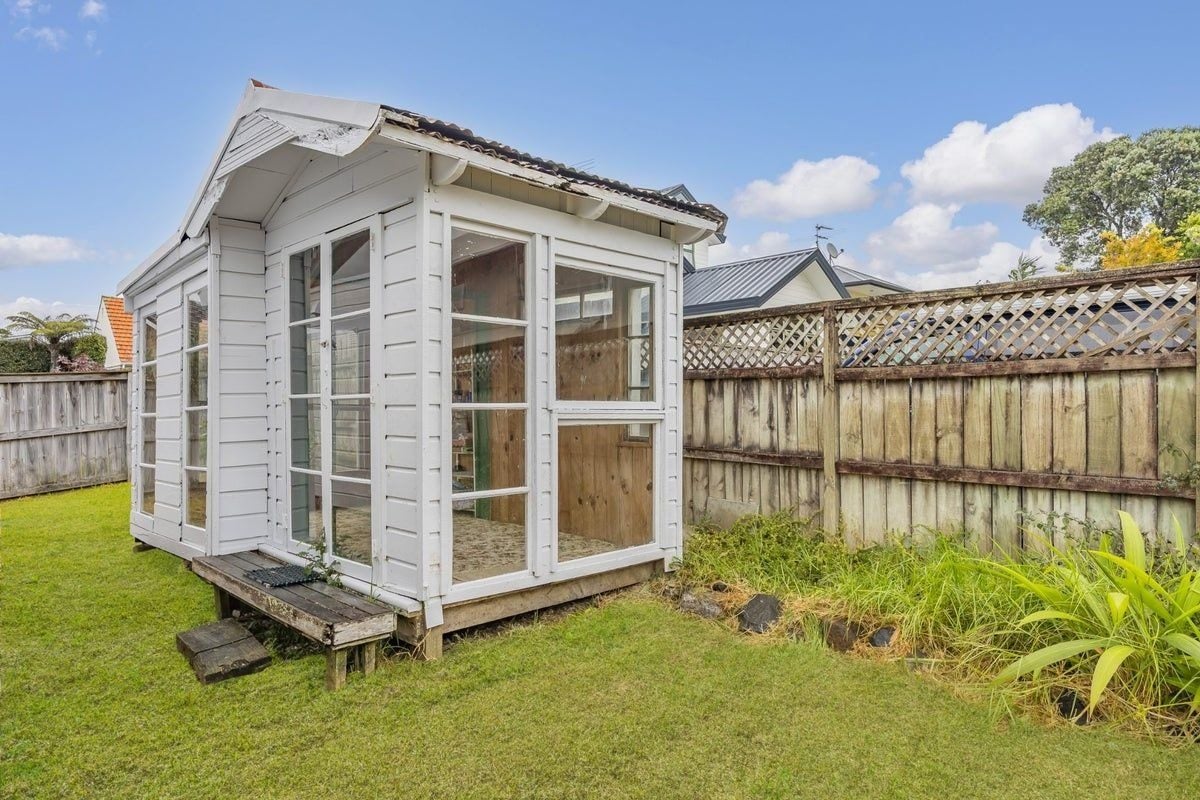 146 Point Chevalier Road, Point Chevalier, Auckland - Carousel 9