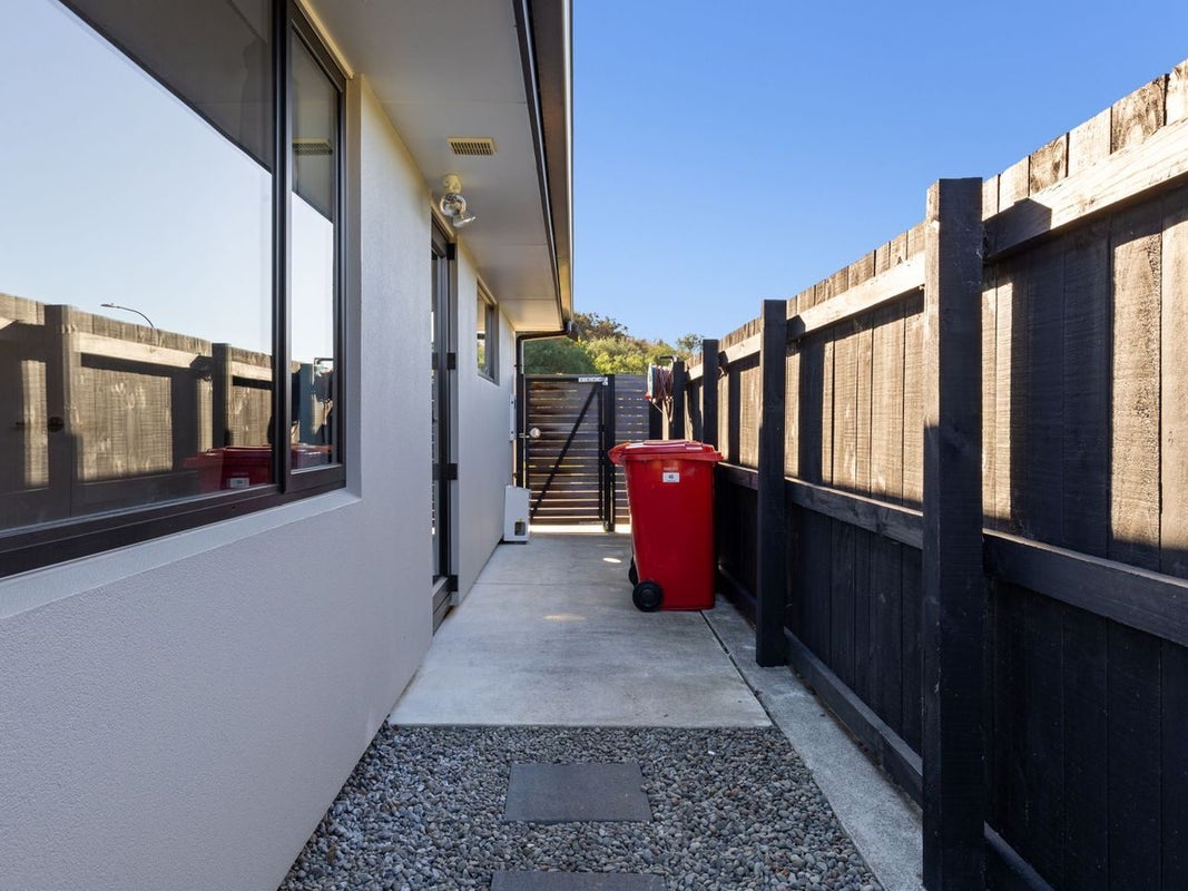 40 Freedom Drive, Kelvin Grove, Palmerston North - Carousel 38