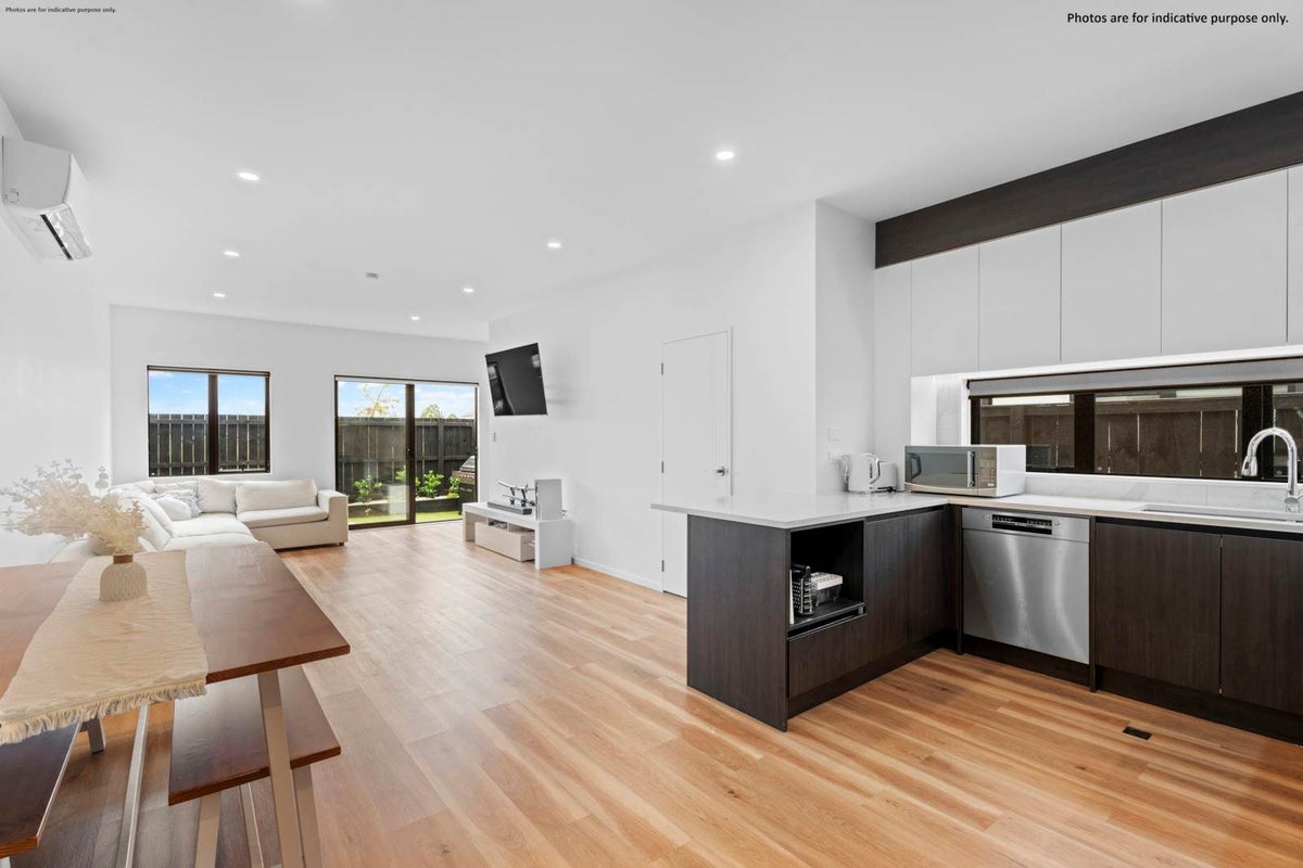 69 Whare Kauri Road, Papakura, Papakura - Carousel 1