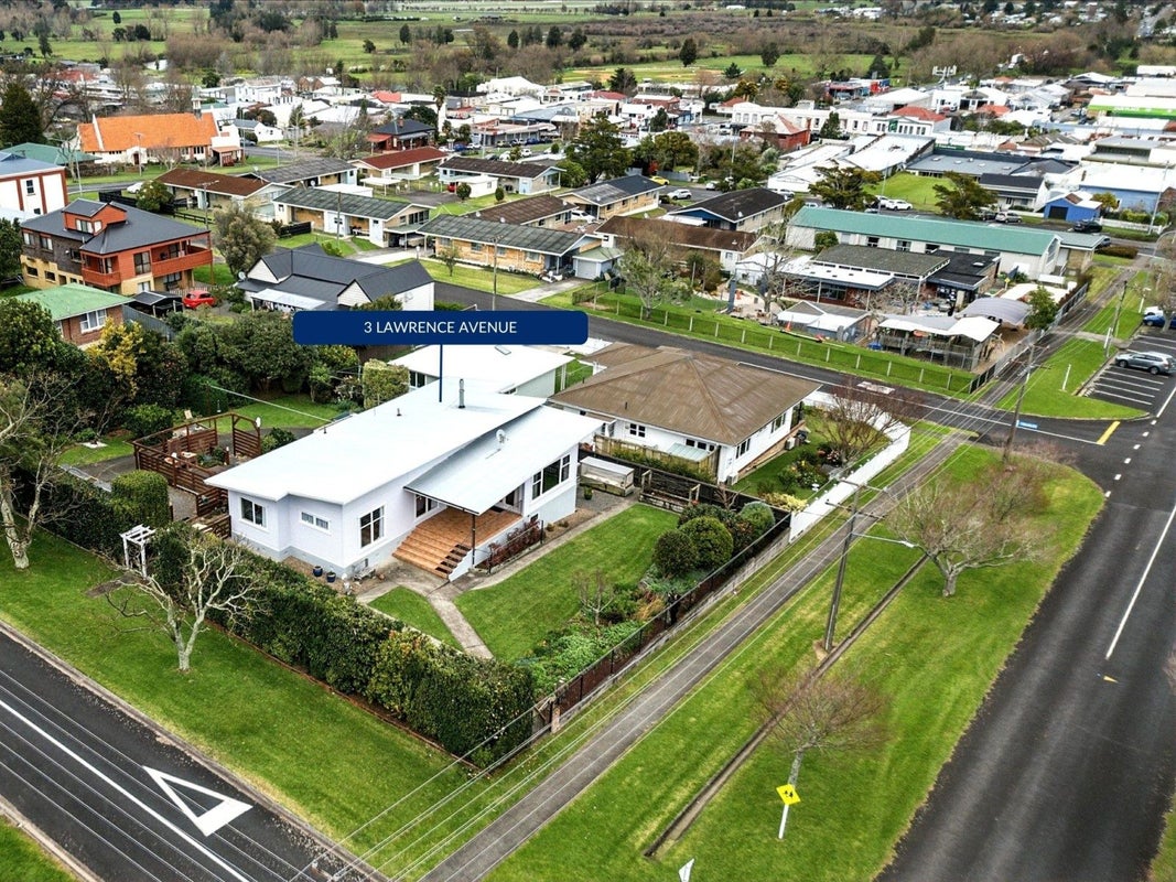 3 Lawrence Avenue, Te Aroha, Te Aroha - Carousel 1