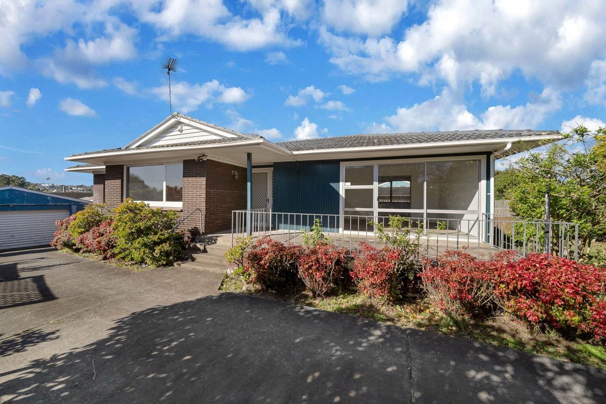 16 Harford Place, Pakuranga Heights, Manukau City, Auckland - Carousel 2