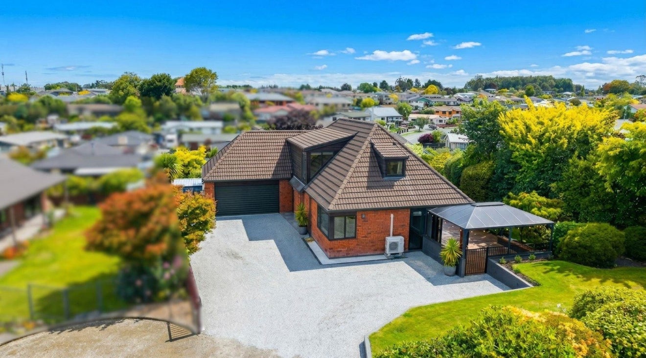26 Temple Crescent, Gleniti, Timaru - Carousel 1