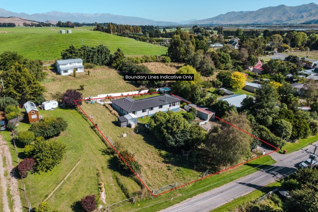 16 Rees Street, Duntroon, Oamaru - Carousel 1