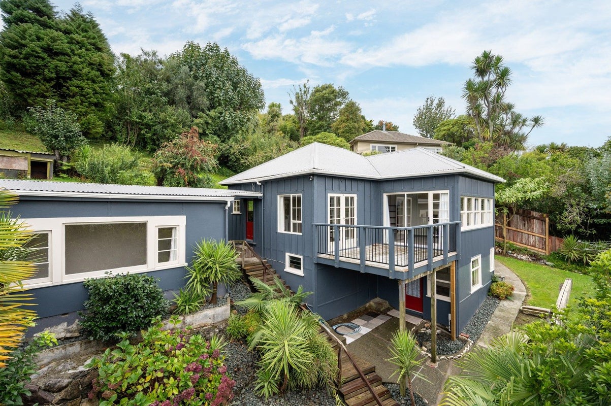 9 Maire Street, Tahunanui, Nelson - Carousel 1