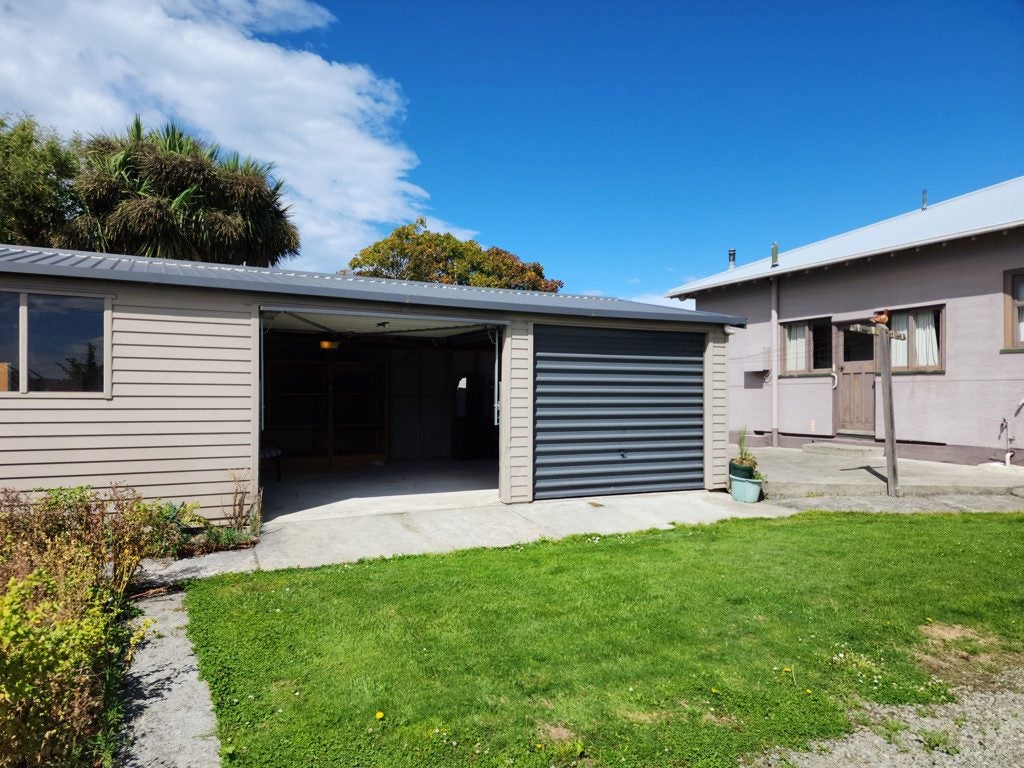 11 Clyde Street, Seaview, Timaru - Carousel 1