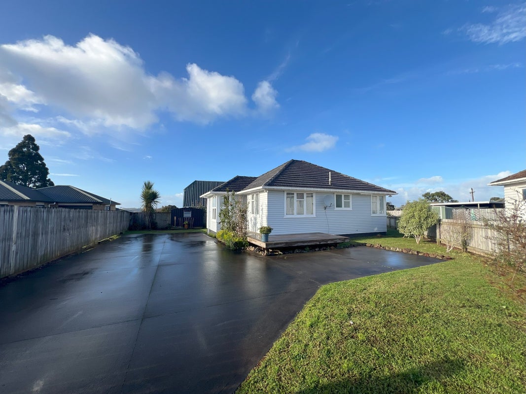 17 Tui Street, Kaikohe, Kaikohe - Carousel 1