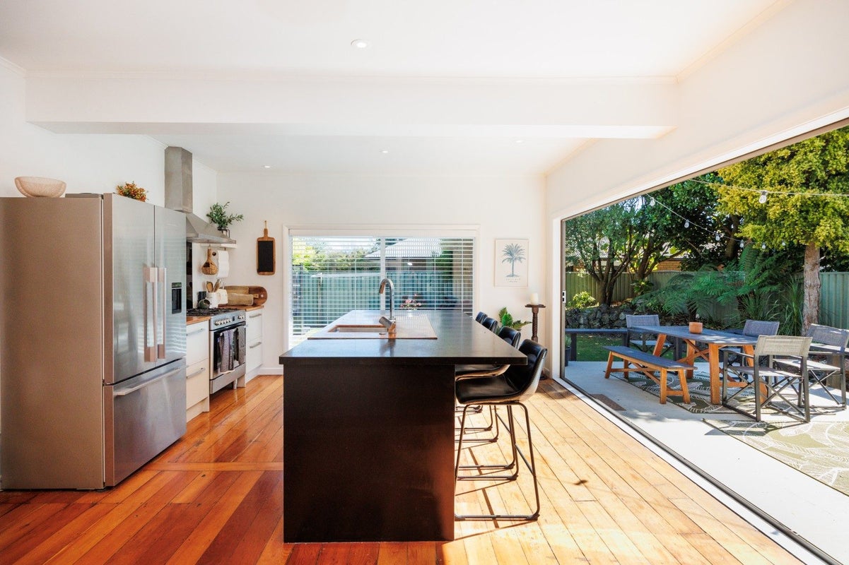 59 Limbrick Street, Terrace End, Palmerston North - Carousel 2