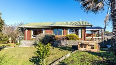 98A Bridge Street, New Brighton, Christchurch - Carousel 1