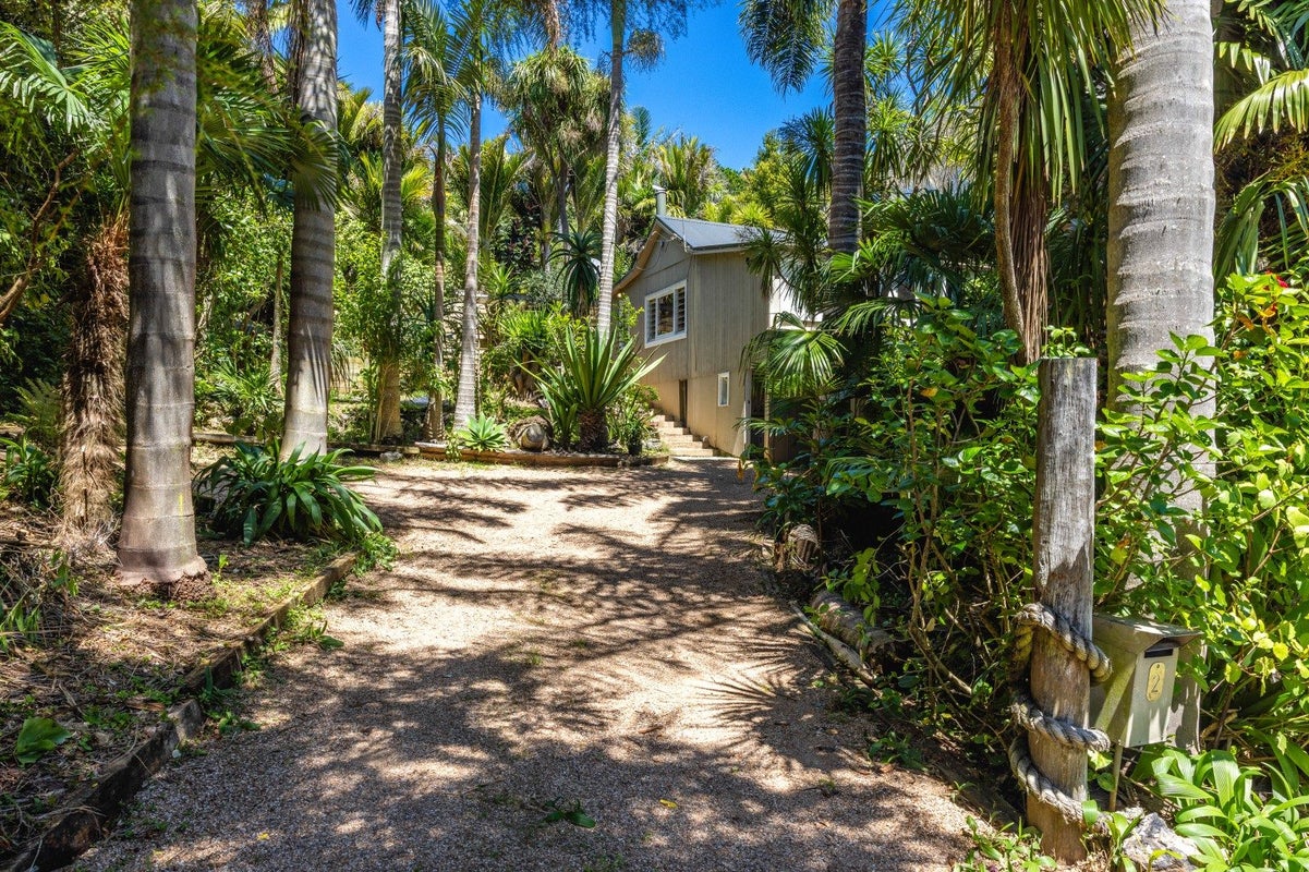 2 Te Toki Road, Ostend, Waiheke Island - Carousel 2