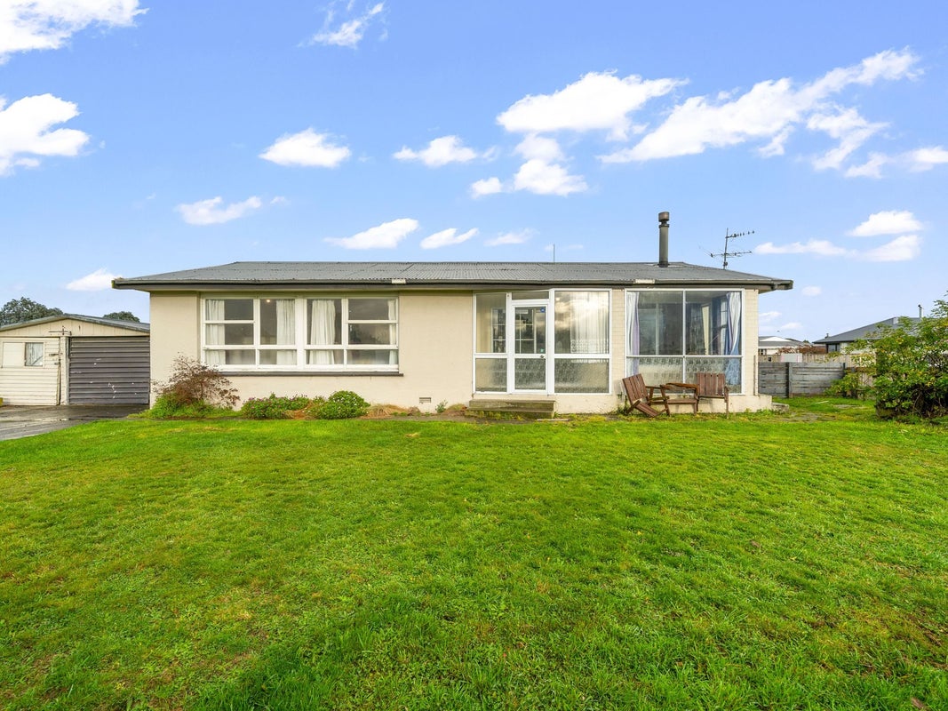 37 Tummel Street, Glengarry, Invercargill - Carousel 1