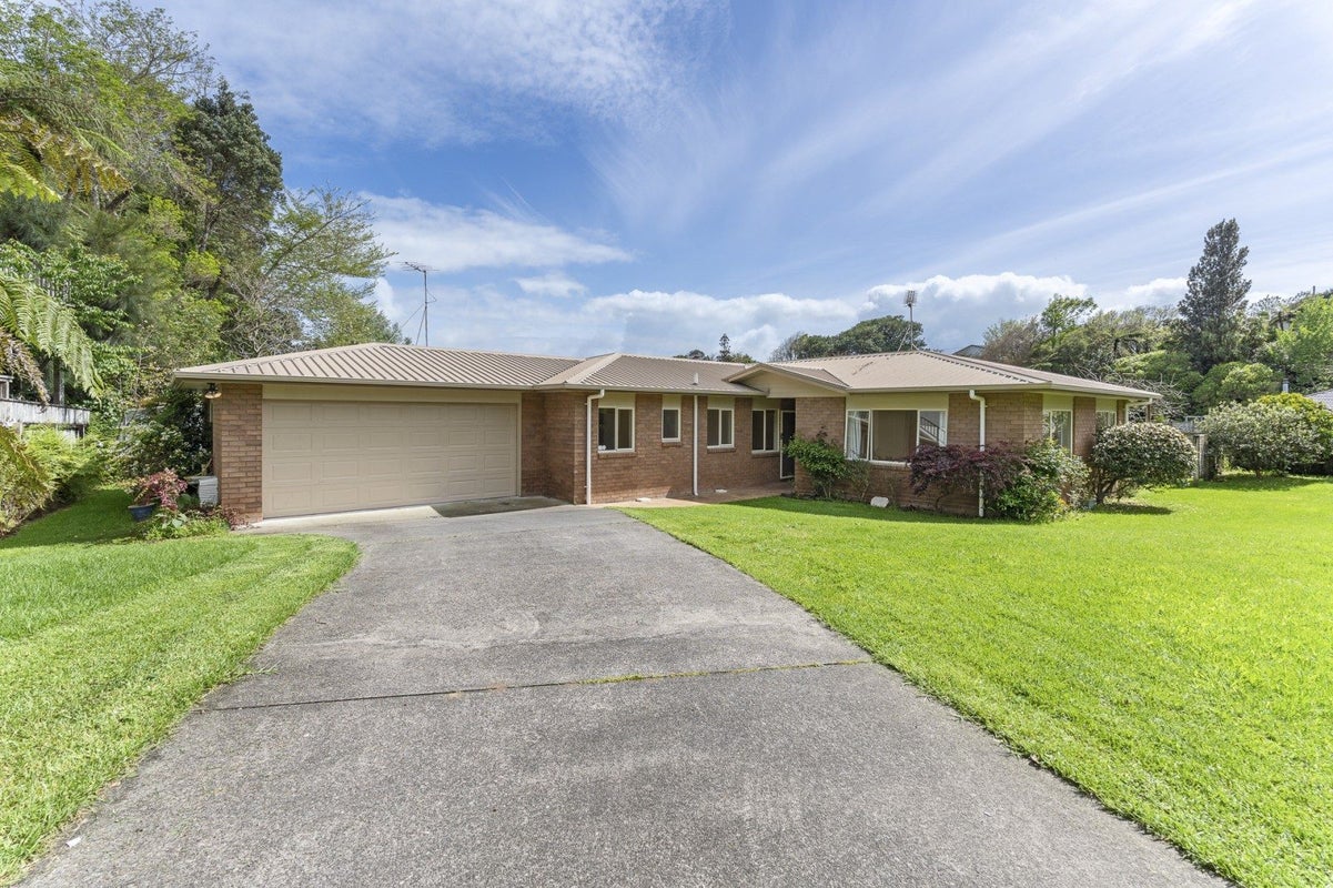 12 Davies Road, Hurdon, New Plymouth - Carousel 2