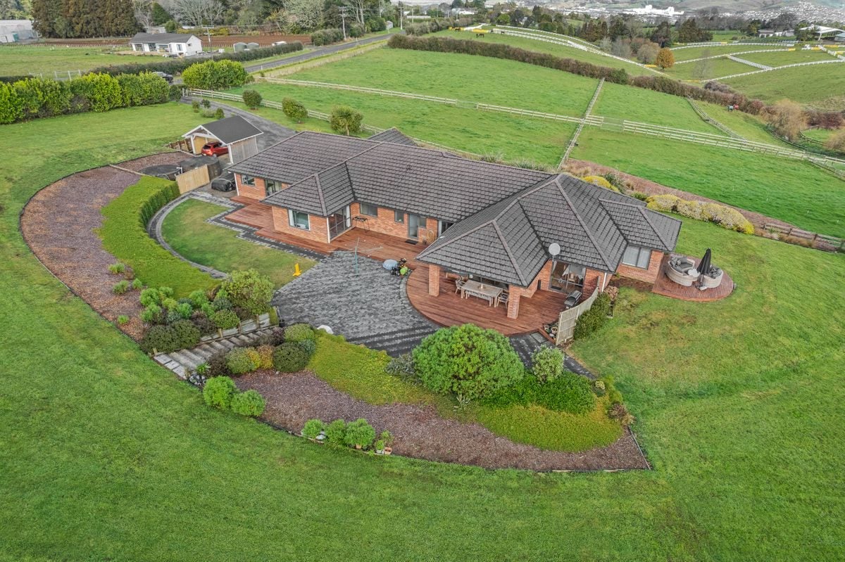 314 Razorback Road, Pokeno, Pokeno - Carousel 1