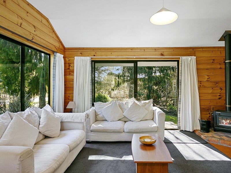 6 Kaiuru Avenue, Pukawa Bay, Turangi - Carousel 2