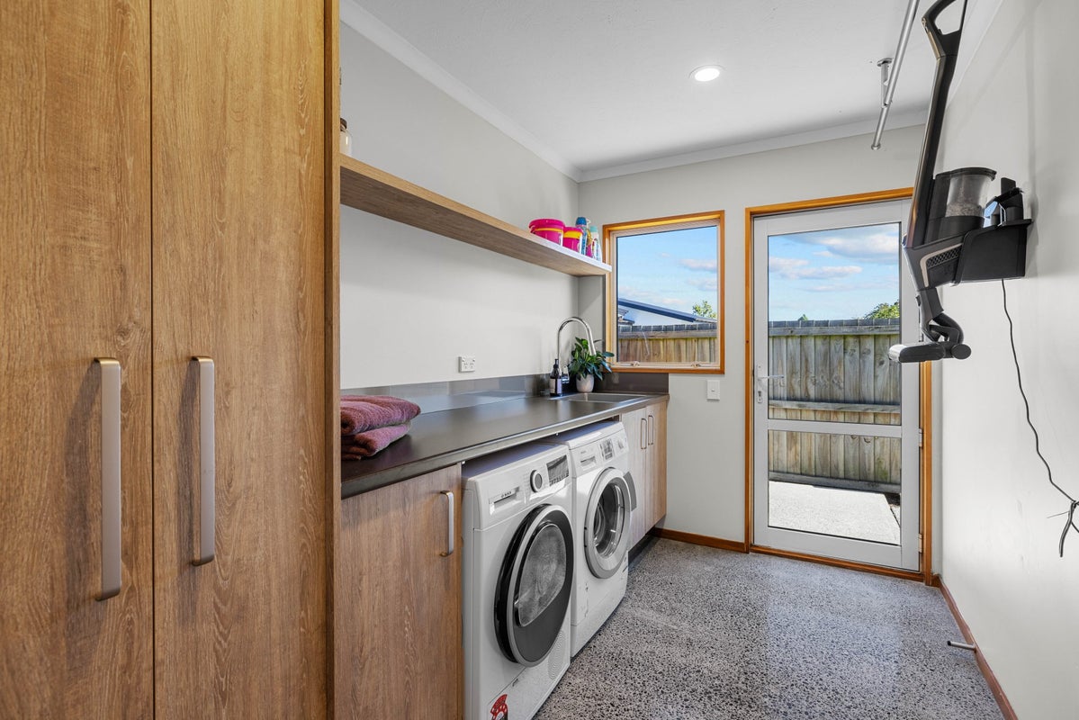 22 The Mews, Lincoln, Lincoln - Carousel 16