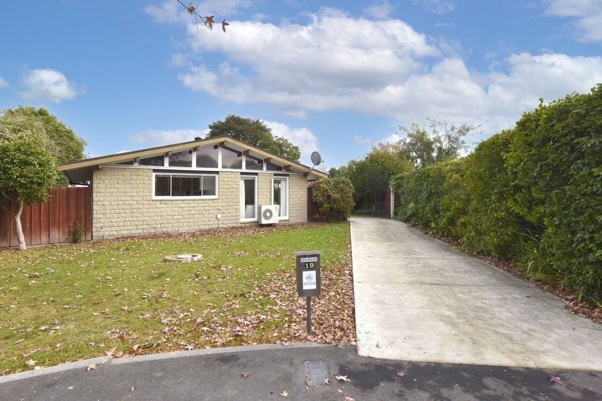 19 Ashfield Place, Ilam, Christchurch - Carousel 1