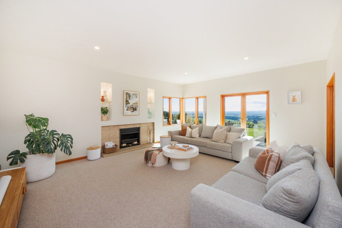 333 Ngahere Park Road, Turitea, Palmerston North - Carousel 2