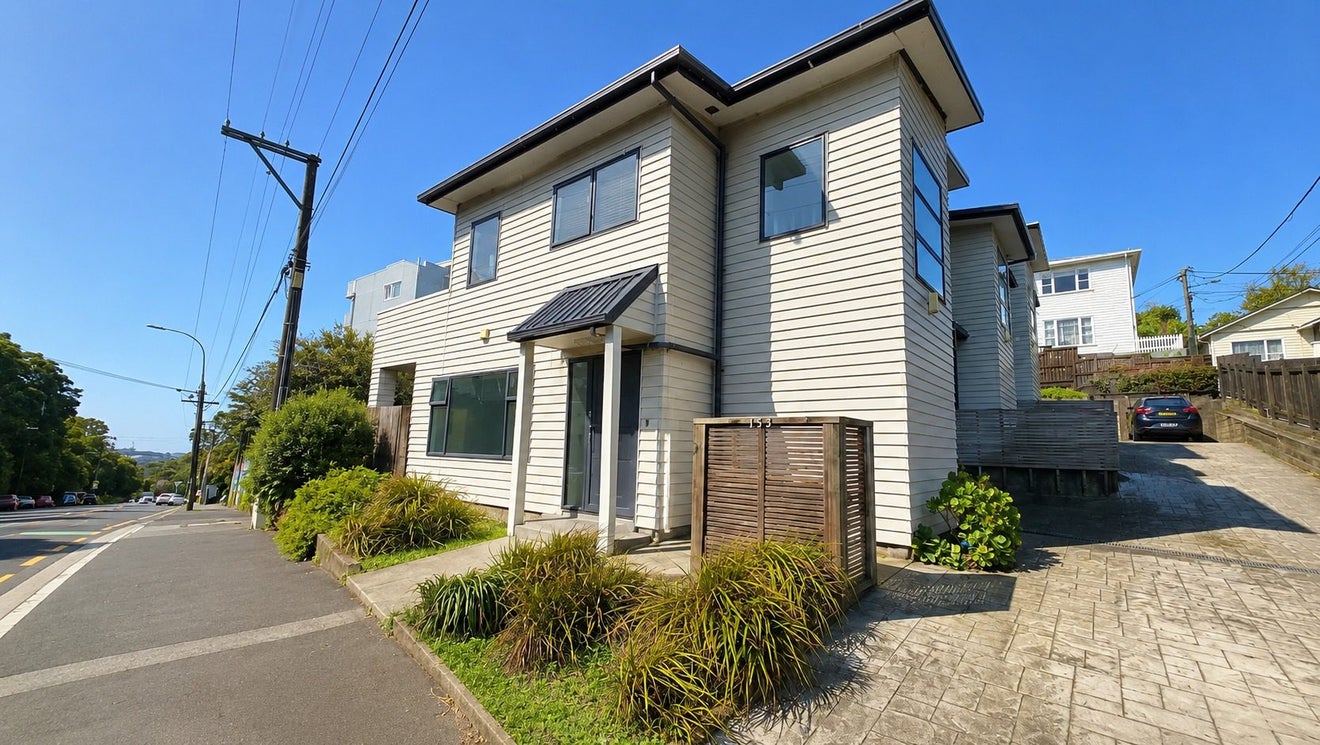 153 Ohiro Road, Brooklyn, Wellington - Carousel 1