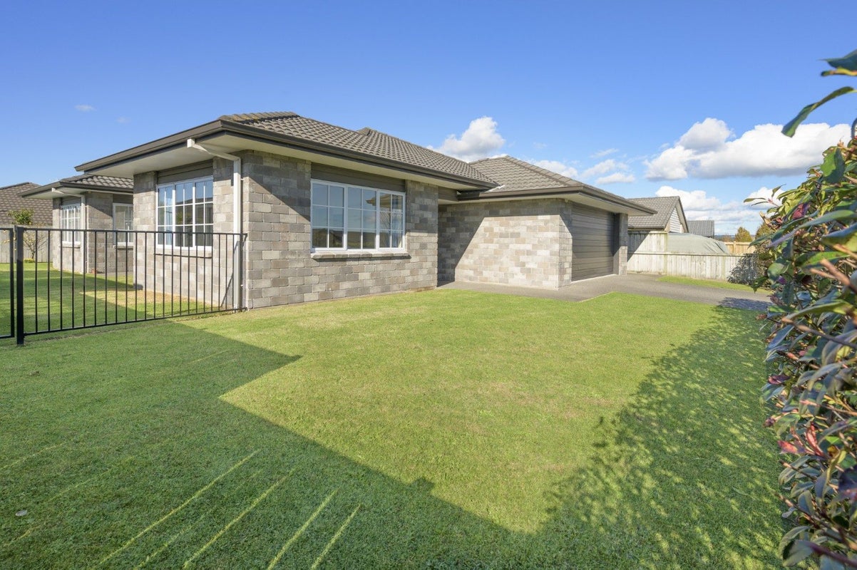 60 Hastings Road, Pyes Pa, Tauranga - Carousel 19