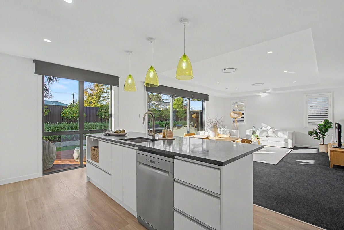 20B Holloway Street, Waikiwi, Invercargill - Carousel 1
