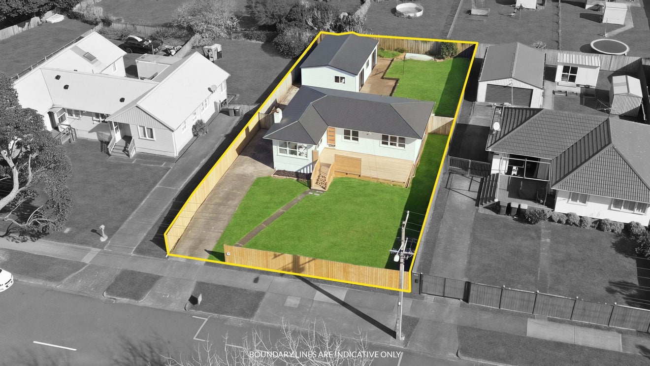11 Alexander Crescent, Otara, Manukau City, Auckland - Carousel 1