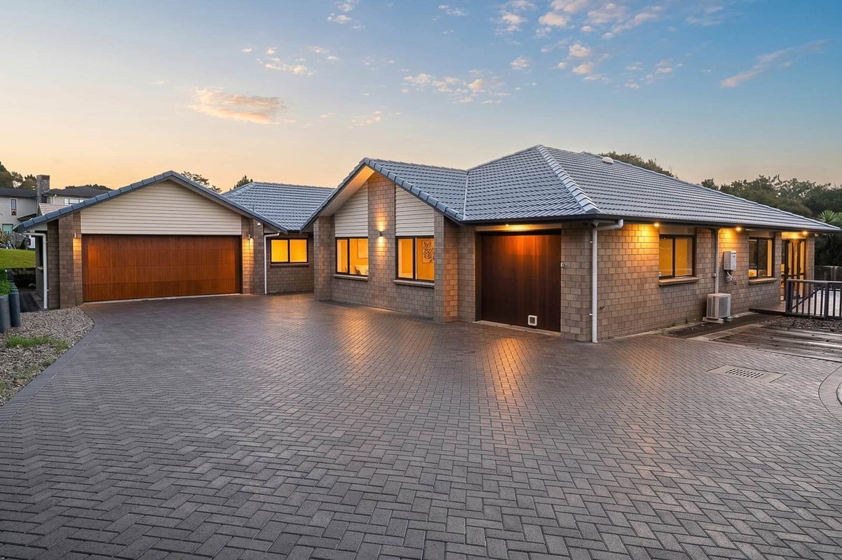 349 Glenvar Road, Long Bay, Auckland - Carousel 1