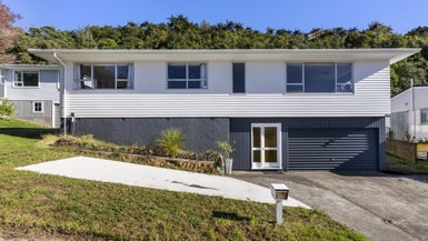 158 Broderick Road, Johnsonville, Wellington - Carousel 1